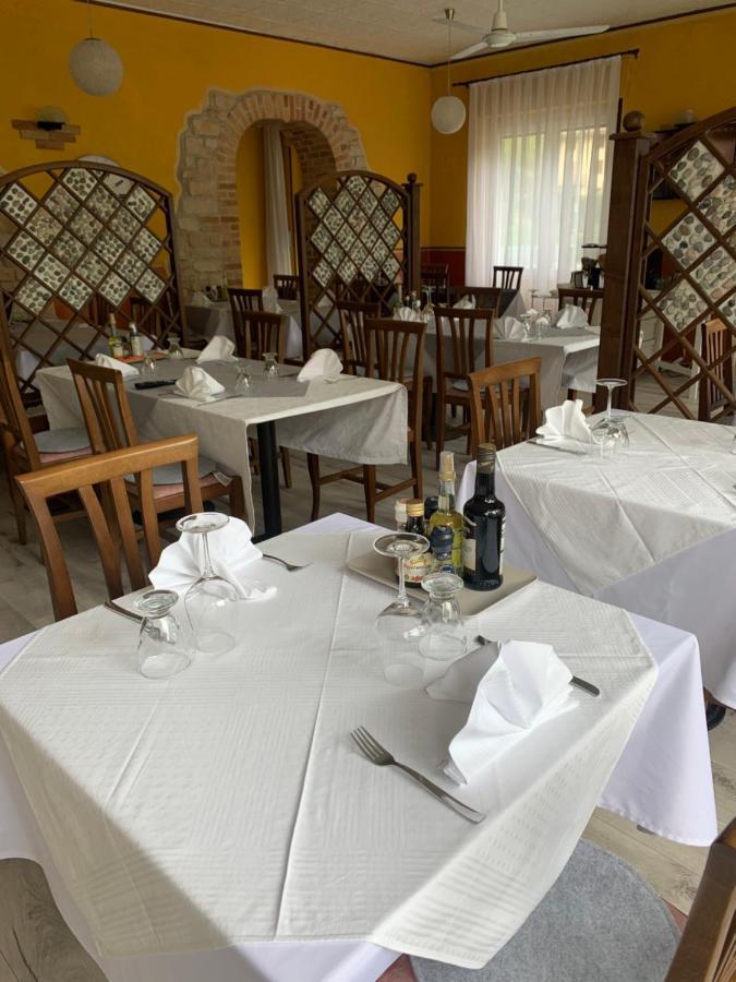 Albergo Al Lago Anfo Kültér fotó