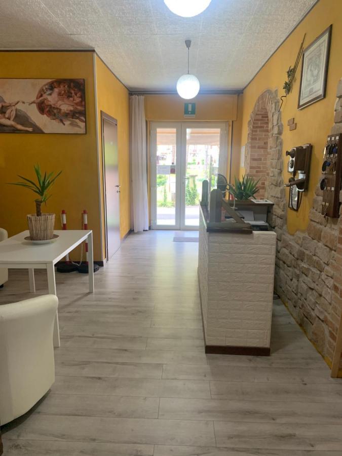 Albergo Al Lago Anfo Kültér fotó