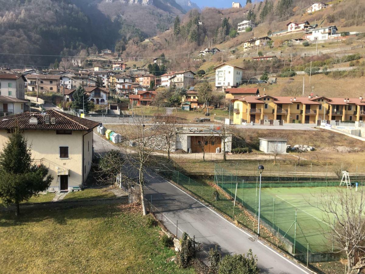 Albergo Al Lago Anfo Kültér fotó