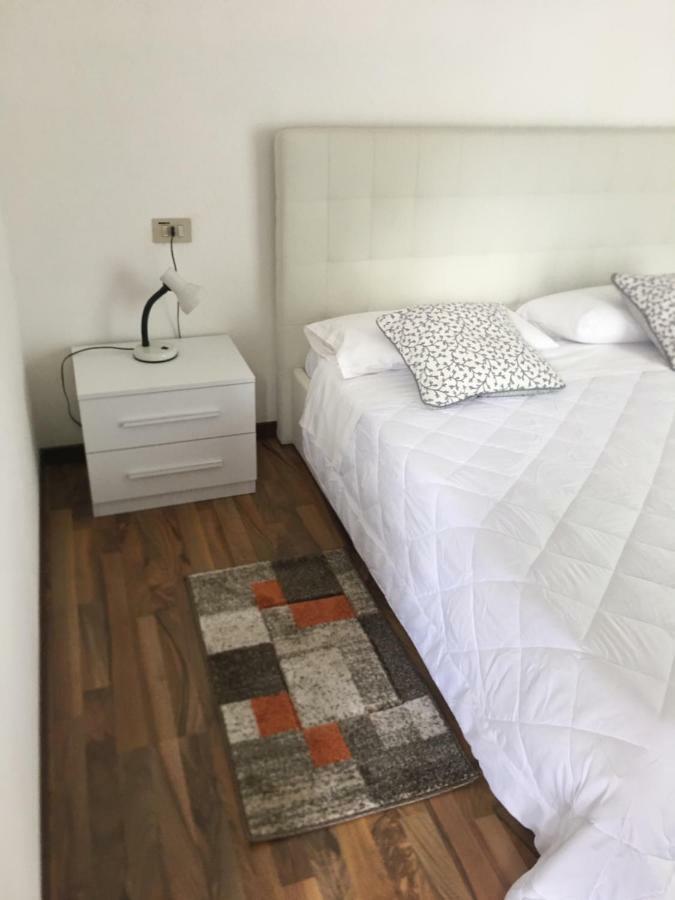 Albergo Al Lago Anfo Kültér fotó